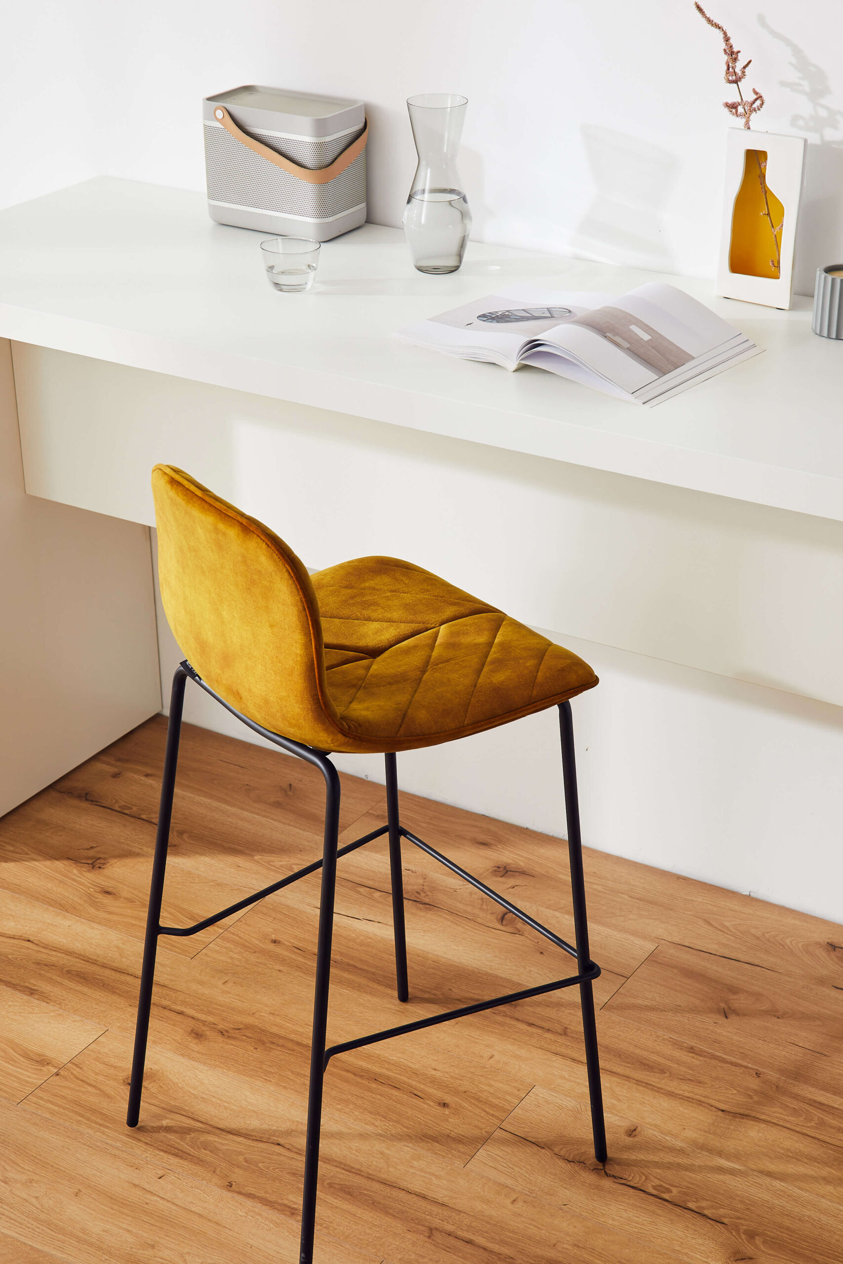 Leaf Barstool