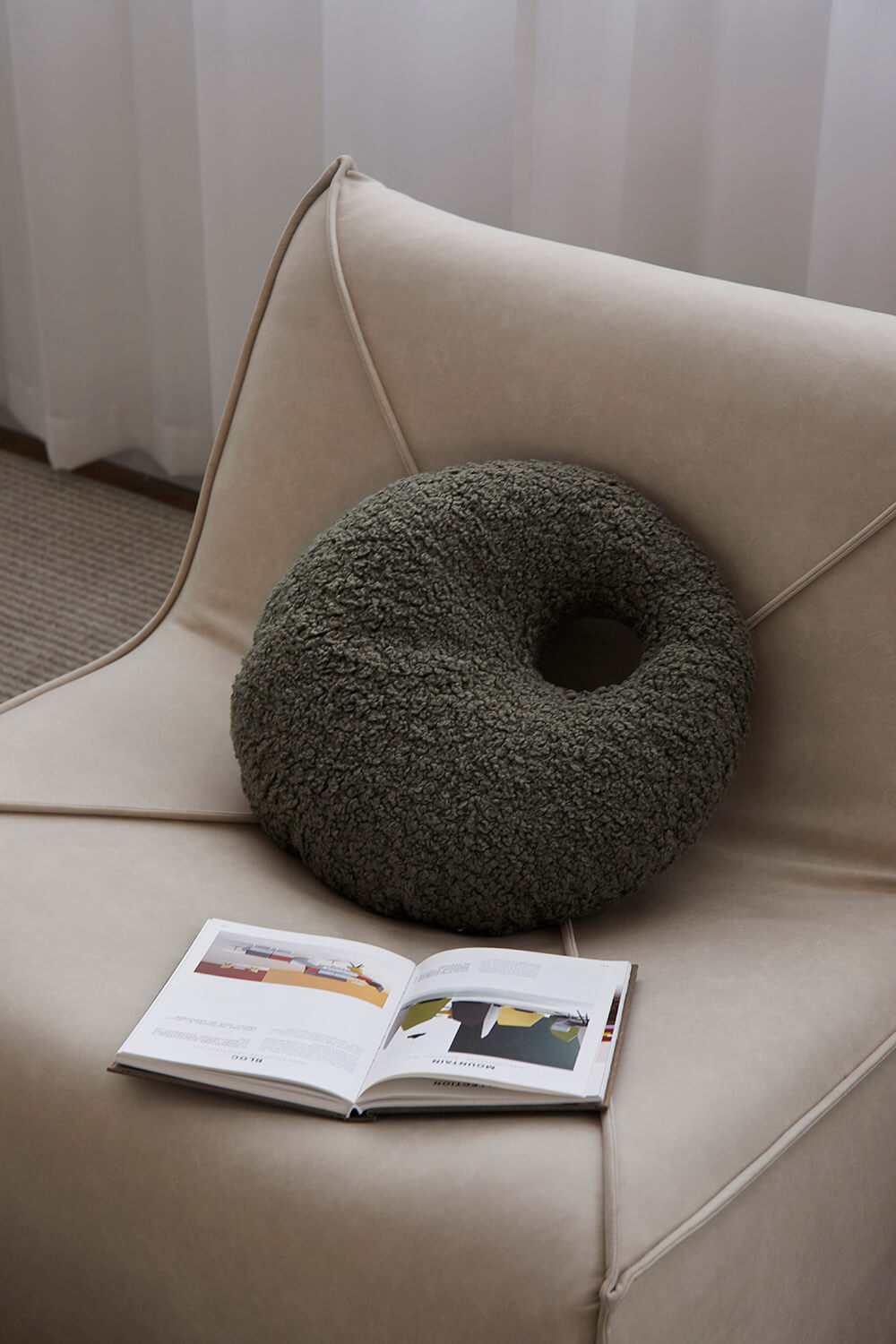 Palette Cushion